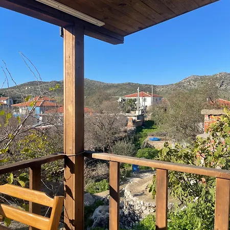 Holiday home Soeguet Erol Koey Evi *