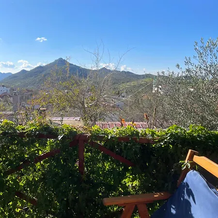 Soeguet Erol Koey Evi *