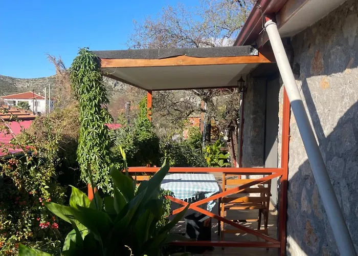 Soeguet Erol Koey Evi